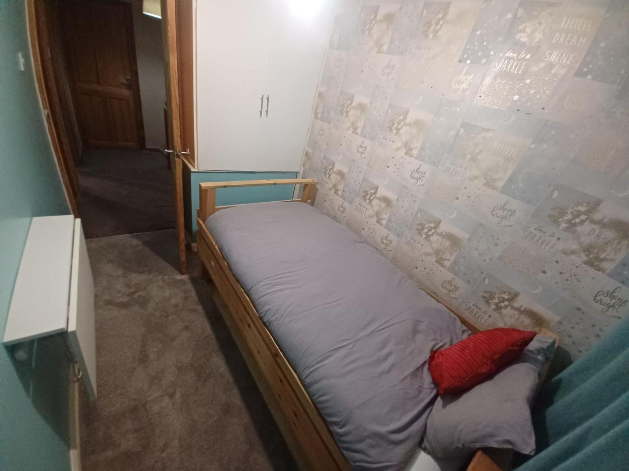 The Rushdon Apartment Grays Екстериор снимка
