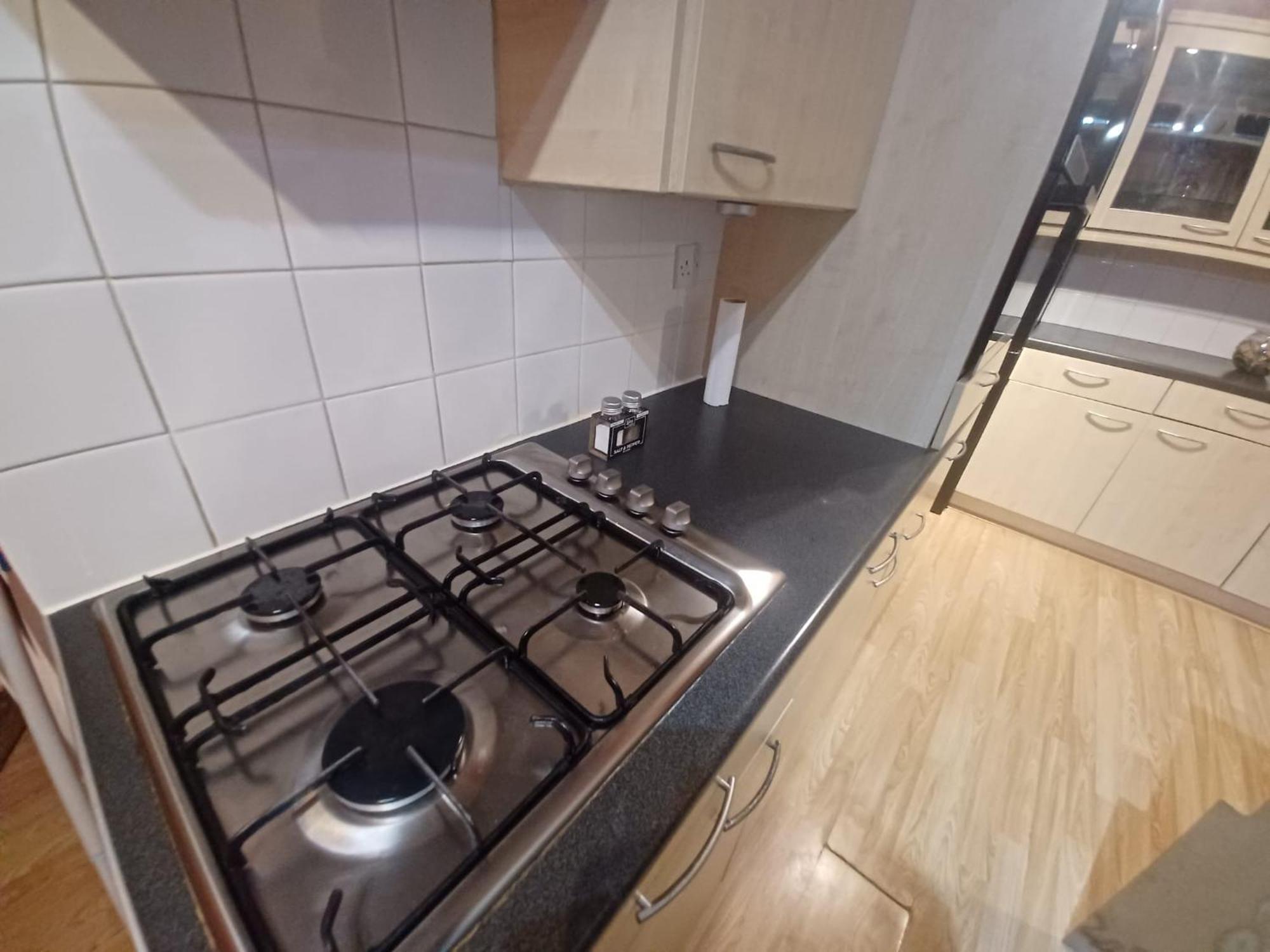 The Rushdon Apartment Grays Екстериор снимка